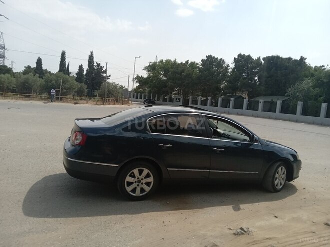 Volkswagen Passat 2005, 325,000 km - 2.0 l - Bakı