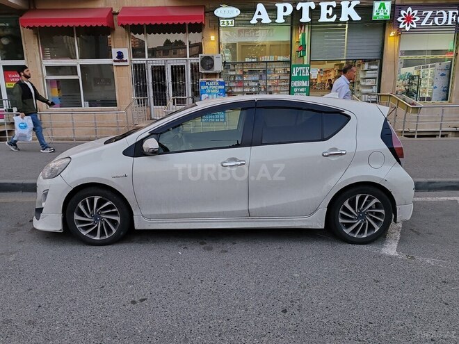 Toyota Aqua 2017, 109,200 km - 1.5 l - Bakı