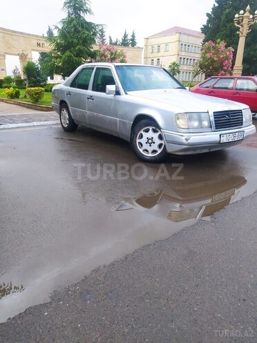 Mercedes E 230 1988, 532,376 km - 2.3 л - Cəlilabad