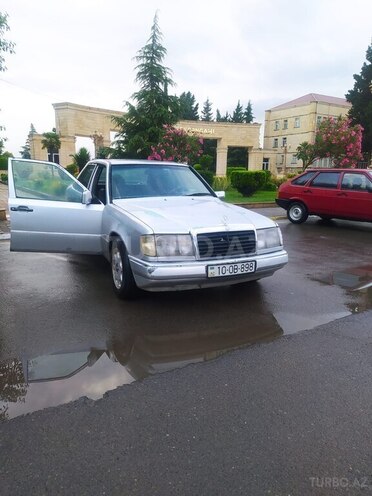 Mercedes E 230 1988, 532,376 km - 2.3 л - Cəlilabad