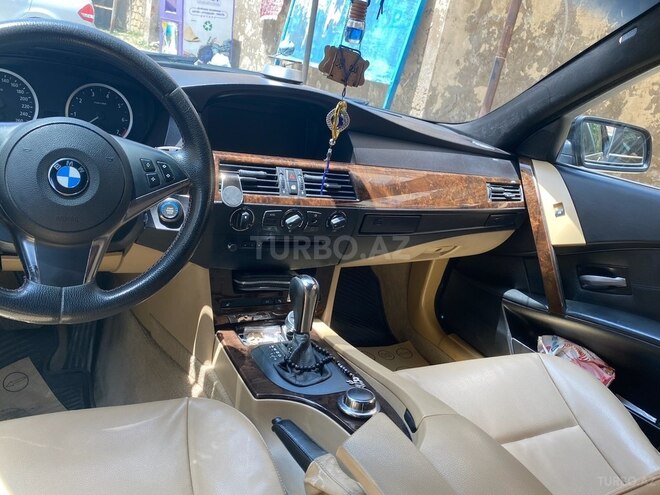 BMW 523 2006, 250,300 km - 2.5 l - Bakı