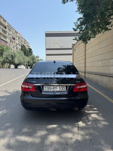 Mercedes E 220 d 2011, 372,909 km - 2.2 л - Bakı