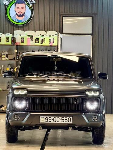 LADA (VAZ) Niva-1