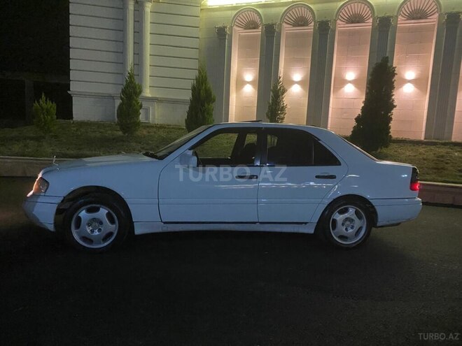 Mercedes C 200 1994, 630,000 km - 2.0 l - Gəncə