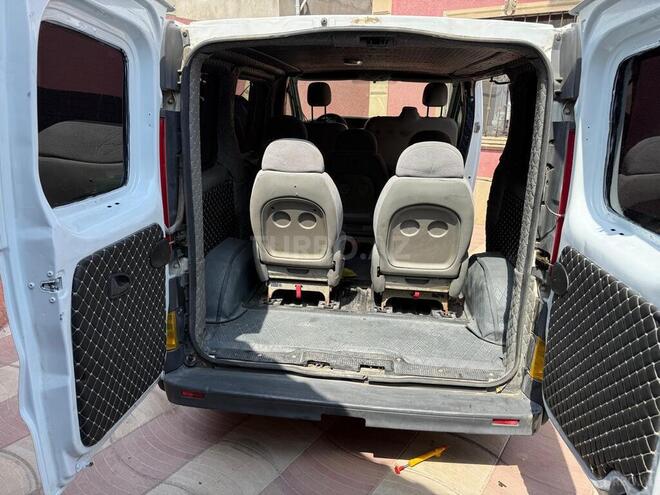 Opel Vivaro 2008, 320,000 km - 2.0 l - Sumqayıt