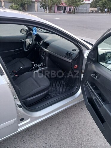 Opel Astra 2006, 247,000 km - 1.3 l - Mingəçevir