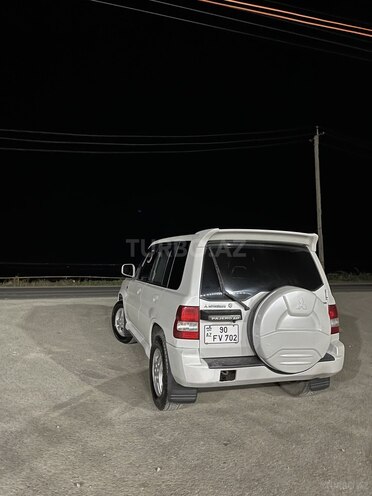Mitsubishi Pajero io 2000, 302,145 km - 2.0 l - Bakı