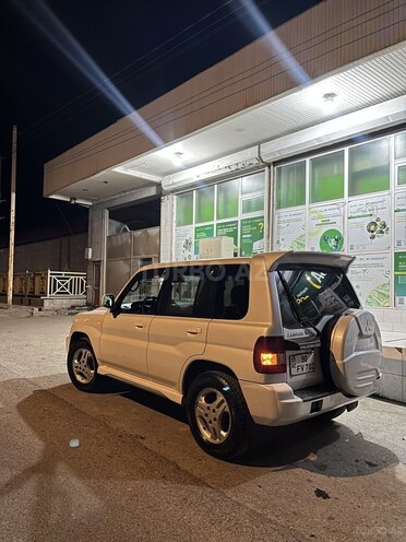 Mitsubishi Pajero io 2000, 302,145 km - 2.0 l - Bakı