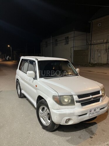 Mitsubishi Pajero io 2000, 302,145 km - 2.0 l - Bakı