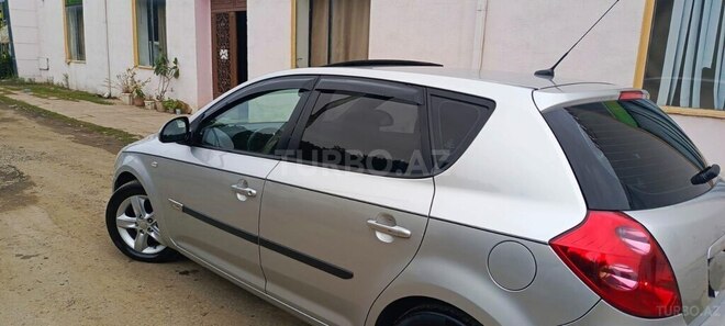 Kia Ceed 2007, 270,000 km - 1.6 л - Lənkəran