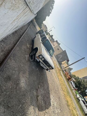 LADA (VAZ) 2106 1990, 25,000 km - 1.3 l - Şirvan