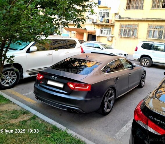 Audi S5 2013, 139,383 km - 3.0 l - Bakı