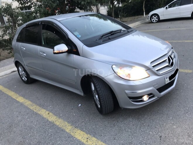 Mercedes B 170 2009, 156,000 km - 1.7 л - Sumqayıt