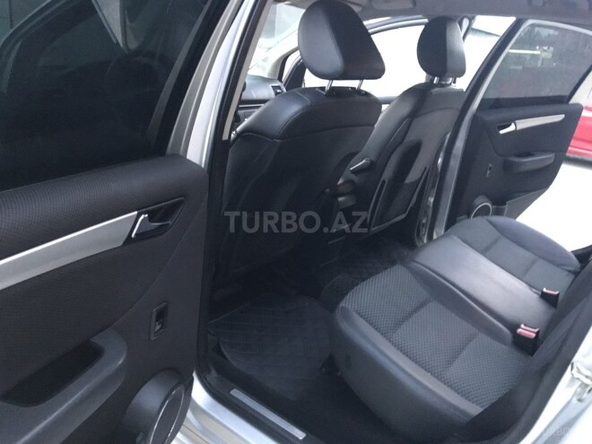 Mercedes B 170 2009, 156,000 km - 1.7 л - Sumqayıt