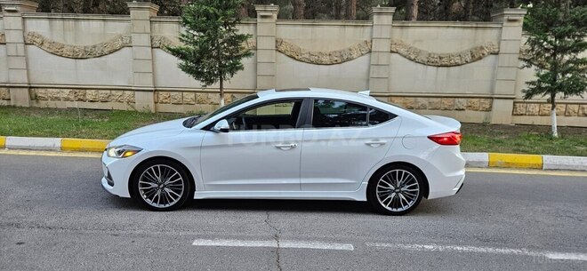 Hyundai Elantra 2017, 202,246 km - 1.6 л - Bakı