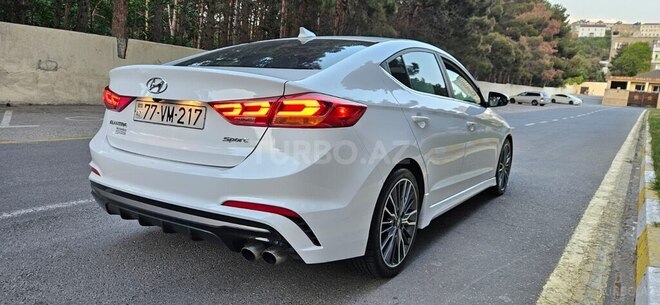 Hyundai Elantra 2017, 202,246 km - 1.6 л - Bakı