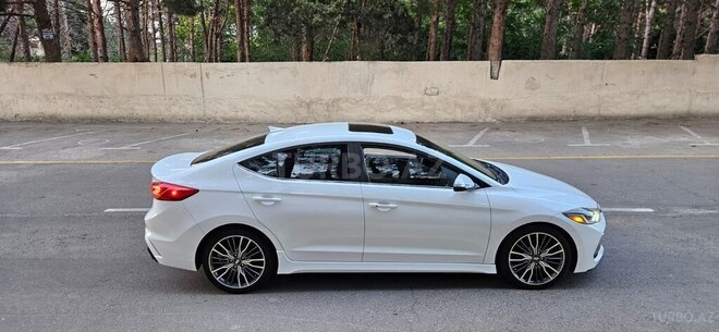 Hyundai Elantra 2017, 202,246 km - 1.6 л - Bakı