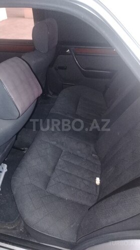 Mercedes E 220 1995, 300,000 km - 2.2 l - Bakı