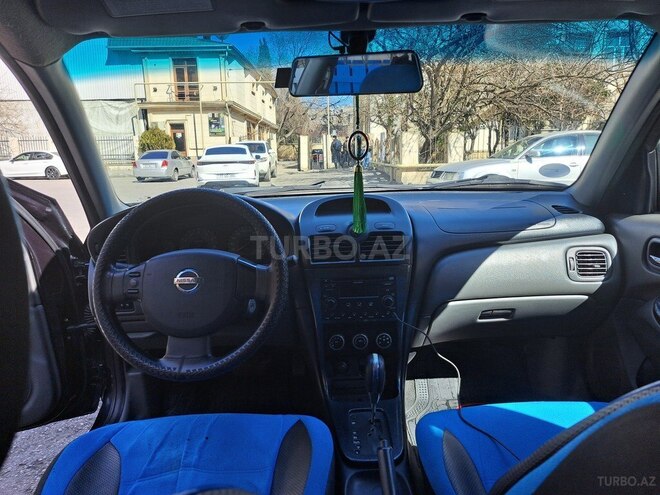 Nissan Sunny 2010, 273,000 km - 1.6 l - Bakı