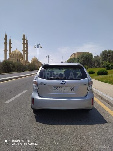 Toyota Prius V 2012, 110,000 km - 1.8 л - Bakı