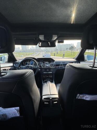 Mercedes E 250 4MATIC 2015, 210,000 km - 2.1 л - Bakı