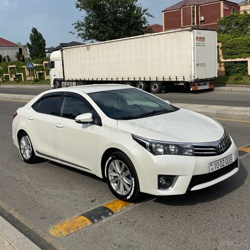 Toyota Corolla 2015, 229,500 km - 1.6 l - Bakı