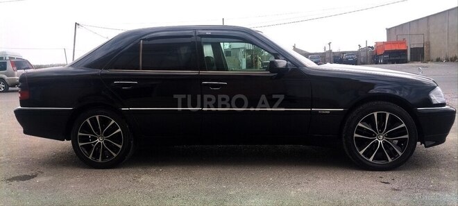 Mercedes C 230 1997, 212,000 km - 2.3 л - Bakı