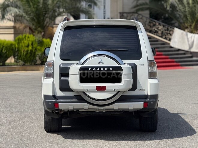 Mitsubishi Pajero 2007, 290,000 km - 3.0 л - Bakı