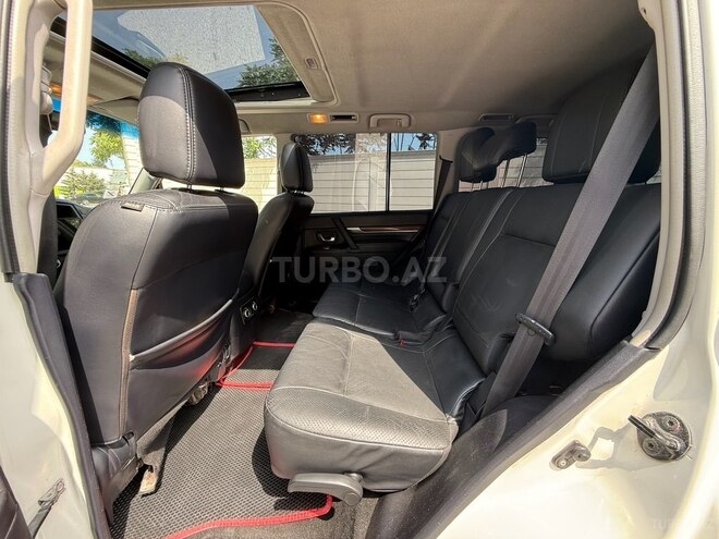 Mitsubishi Pajero 2007, 290,000 km - 3.0 л - Bakı