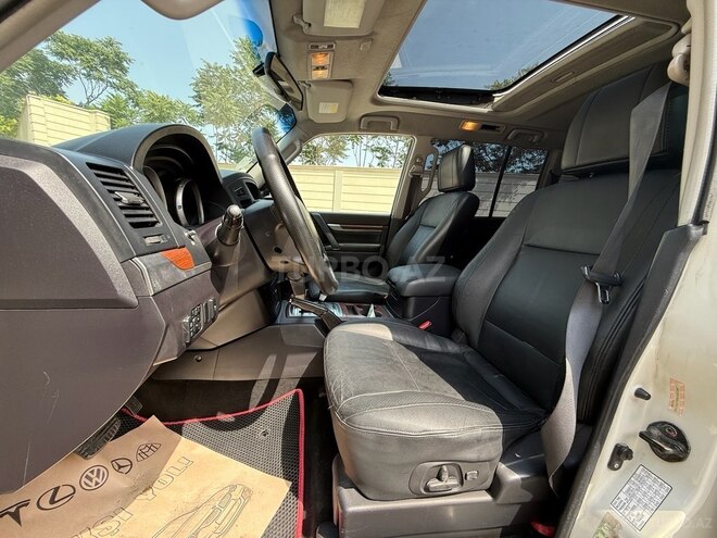 Mitsubishi Pajero 2007, 290,000 km - 3.0 л - Bakı