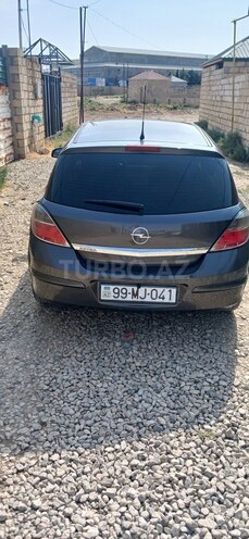 Opel Astra 2009, 356,000 km - 1.4 l - Sumqayıt