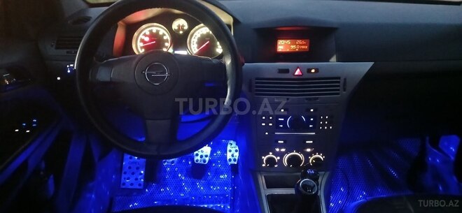 Opel Astra 2009, 356,000 km - 1.4 l - Sumqayıt