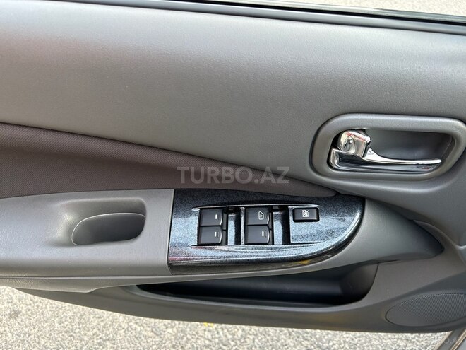 Nissan Sunny 2011, 92,000 km - 1.6 л - Bakı