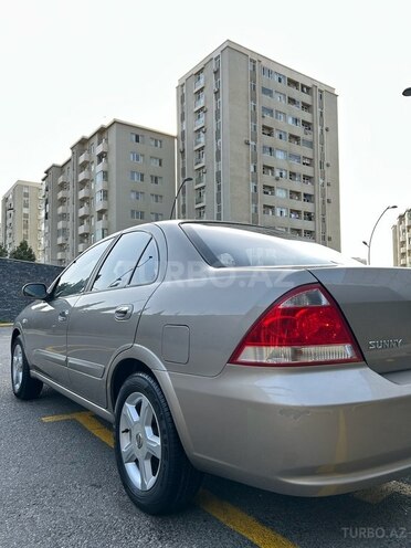 Nissan Sunny 2011, 92,000 km - 1.6 л - Bakı