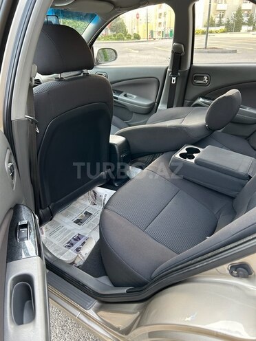 Nissan Sunny 2011, 92,000 km - 1.6 л - Bakı