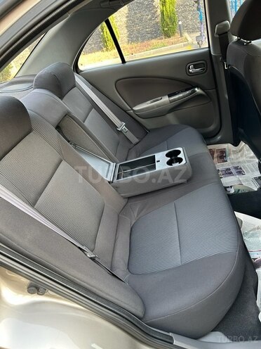 Nissan Sunny 2011, 92,000 km - 1.6 л - Bakı