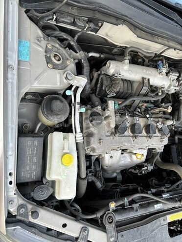 Nissan Sunny 2011, 92,000 km - 1.6 л - Bakı