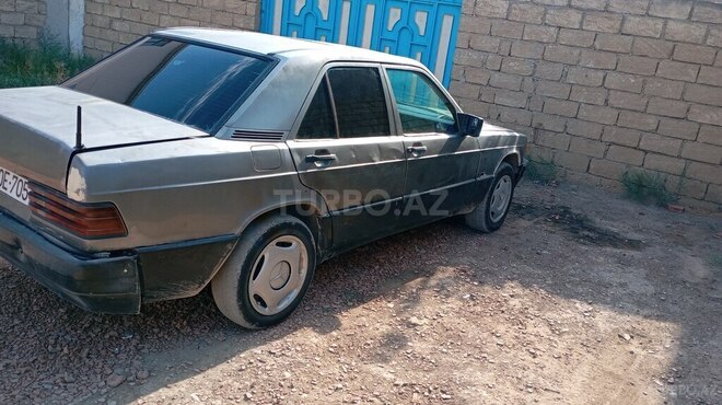 Mercedes 190 1991, 623,589 km - 2.3 l - Bakı