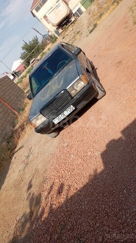 Mercedes 190 1991, 623,589 km - 2.3 l - Bakı