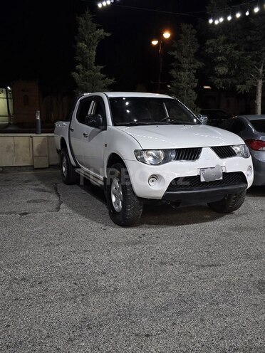 Mitsubishi L200 2007, 417,000 km - 2.5 l - Bakı