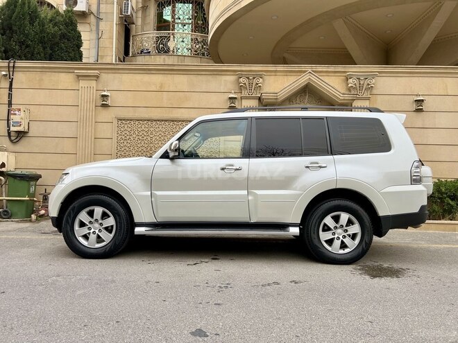 Mitsubishi Pajero 2007, 139,000 km - 3.0 l - Bakı