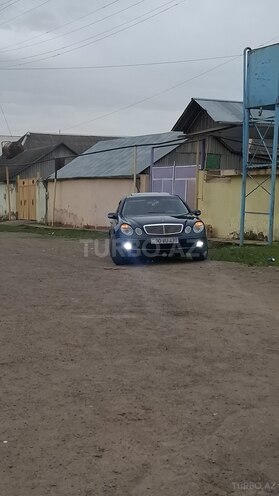 Mercedes E 220 d 2002, 495,805 km - 2.2 л - Tovuz