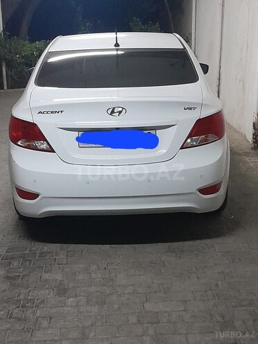 Hyundai Accent 2015, 90,900 km - 1.6 л - Bakı