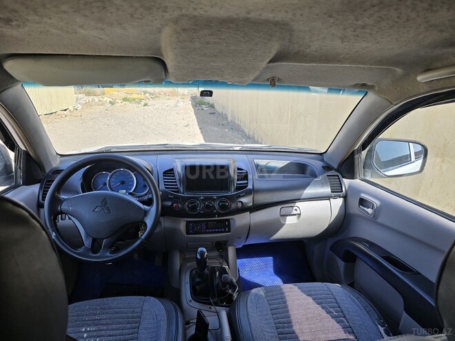 Mitsubishi L200 2007, 417,000 km - 2.5 l - Bakı