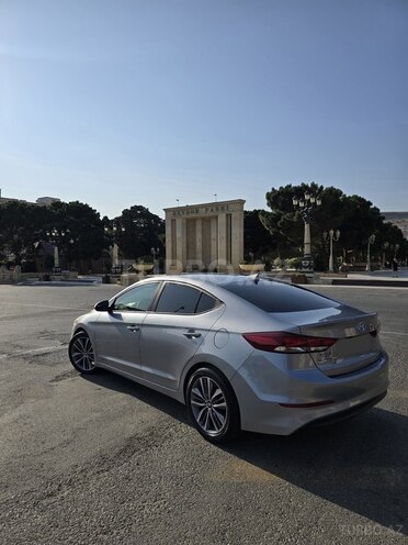 Hyundai Elantra 2017, 93,500 km - 2.0 l - Bakı
