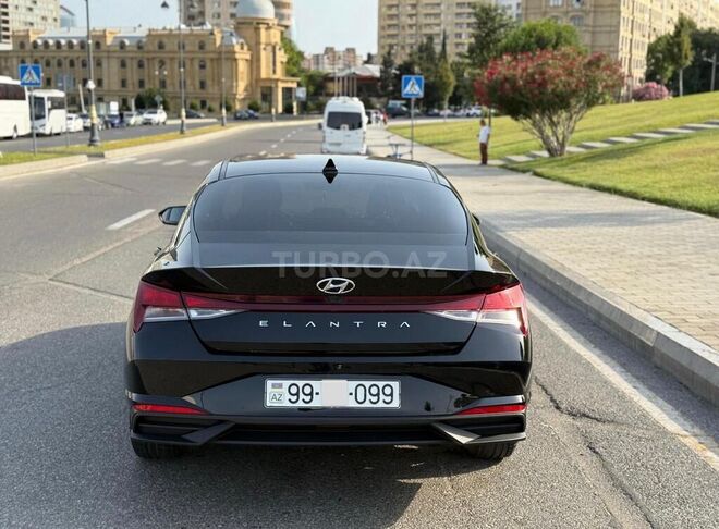 Hyundai Elantra 2021, 73,300 km - 1.6 л - Bakı