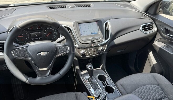 Chevrolet Equinox-8