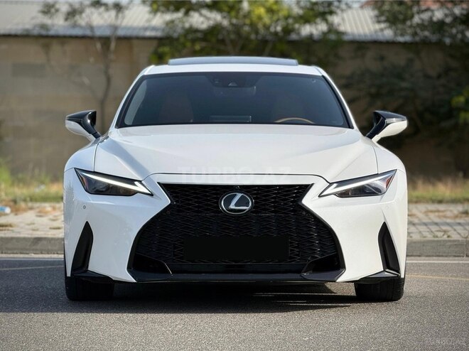 Lexus IS 300-1
