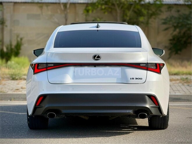Lexus IS 300-5