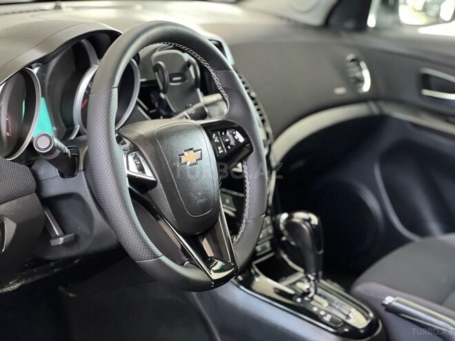 Chevrolet Cruze-7